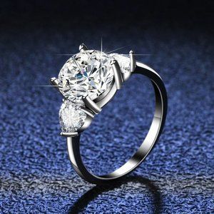 Awesome 3 Stone GRA Certified 2.80ctw Diamond Ring. Side Stones Cut As Heart's